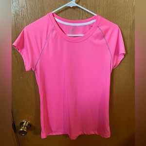 3 for $20 🎉👀Champion shirt